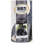 ST Shoushuuriki Premium Aroma Освежитель воздуха жидкий для туалета Древесный уголь и сандал, 400мл