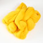 Шерсть для валяния 100% тонкая мериносовая шерсть 100гр (12 желток)