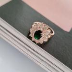 Кольцо коллекция Дубай покрытие позолота вставка фианиты и крупный зеленый камень