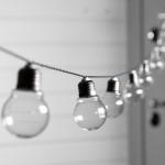 Гирлянда «Нить», 2.7 м, с насадками в виде ламп, IP44, 10 LED, 8 режимов, солнечная батарея, тёмная нить, свечение тёплое белое
