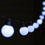 Гирлянда «Нить», 2.7 м, с насадкамив виде шаров, IP44, 10 LED, 8 режимов, солнечная батарея, тёмная нить, свечение белое