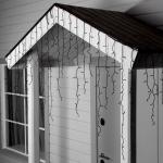 Гирлянда «Бахрома» 3 ? 0.9 м, IP44, УМС, тёмная нить, 232 LED, свечение тёплое белое, 220 В