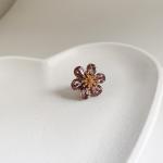 Брошь-значок с кристаллами Swarovski