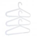 Набор вешалок плоских р.48-50, 3 шт., цветные/белые, пластик, арт. Р2914НС3