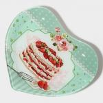 Блюдо сервировочное Доляна «Сердце. Сладости», 25.5?21.8?2.6 см, стекло, зелёное