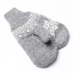 Варежки женские шерстяные «Снежинка», цвет светло-серый, размер 20-22
