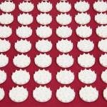 Аппликатор «Кузнецова», 144 колючки, спанбонд, 26?56 см, красный.