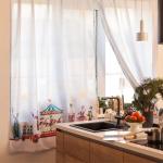 Комплект штор для кухни с подхватами «Щелкунчик» 145?180 см-2 штуки, 100% п/э