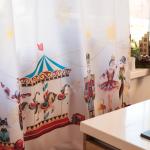 Комплект штор для кухни с подхватами «Щелкунчик» 145?180 см-2 штуки, 100% п/э