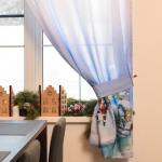 Комплект штор для кухни с подхватами «Рождественский вечер» 145?180 см-2 штуки, 100% п/э