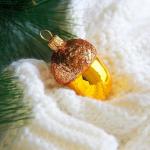 Ёлочная игрушка «Жёлудь» h=5 см