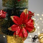 Искусственная ёлка настольная «Зимнее волшебство. Звёздная» в горшочке, цветок подарки, 27 см, ветки ПВХ отгибаются