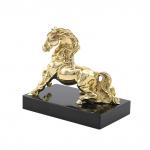 Конь из бронзы на камне долерит 80*45*70мм