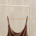 Плечики - вешалка для одежды LaDо?m Laconique, 42.5?19.5?1 см, белые