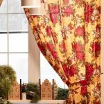 Комплект штор для кухни с подхватами «Доляна. Новогодние украшения», 2 шт., жёлтые, 145?180 см