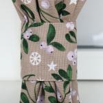 Комплект штор для кухни с подхватами «Доляна» Frosty berries, 2 шт., бежевые, 150?180 см