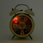 Будильник «Классика», дискретный ход, 11.5?16 см, от батарейки АА, бежевый