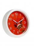Будильник «Новогодний олень», плавный ход, d=15 см, красный, корпус белый