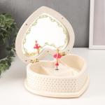 Музыкальная шкатулка механическая «Сердце с золотыми узорами», пластик, 6.5?19.5?16 см