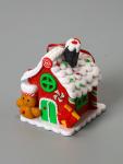 Ёлочная игрушка «Дом из конфет», 7.6?5.5?6 см, 1 LED, от батареек, свечение тёплое белое