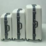 Комплект из 3-х чемоданов полипропилен алюминий