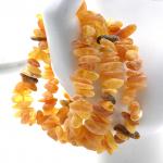 Браслет из обкатанного янтаря цв.светло-коньячный, 16см