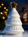 Светодиодная фигура «Ёлка с золотой звездой», 17.5?11?11 см, 1 LED, керамика, от батареек LR44?3, тёплый белый свет