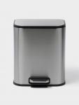 Ведро мусорное с педалью St?lz, 5 л, нержавеющая сталь, хром матовый
