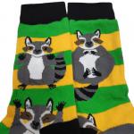 В мире животных | Носки "Енот на релаксе", р-р 36-39, (зеленый, желтый, черный)