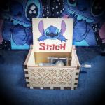 Дисней | Музыкальная шкатулка "Любознательный Стич"р-р 6,5х5,2 (крафтовая)