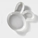 Блюдо для подачи Magistro «Ушастый зай» с двумя соусниками, 27?22.5 см, фарфор, белое