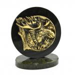 Барельеф "Лось" на подставке из змеевика 80*45*90мм.