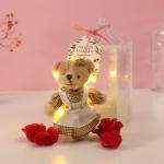Набор подарочный «Мишка в платье», мыльные красные розы 5 шт., роса, 7?7?12 см