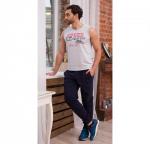 Майка с «принтом» на полочке