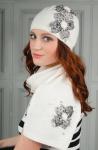 Шапка женская "Три гипюровых цветка"