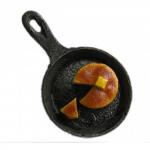 AB-99 Магнит "Сковорода-Пирог" 12/уп