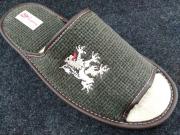 713008 материал верха - хлопок, цвет - зеленый, подкладка - трикотажная махра (хлопок), вышивка "Лев"