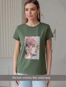Футболка из 100% хлопка с авторским принтом.