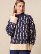 Свитер с боковыми разрезами жаккардовой вязки с кашемиром