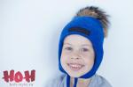 Зимняя трехслойная шапка с натуральным помпоном и нашивкой BOY