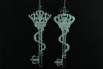 CDA Елочное украшение Ключ - корона, матовый с прозрачным, акрил, 2 вида, 20,5 см.