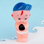Игрушка для ванны «Мальчик в кепке»