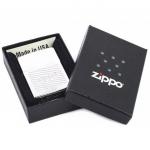 Зажигалка ZIPPO Stripes, с покрытием Brushed Chrome, латунь/сталь, серебристая с полосками и логотип