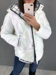 Куртка белый жемчуг с клетчатым капюшоном LE