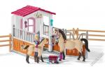 Набор Schleich Стойло с арабской лошадью и жеребенком, конюхом