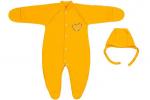 Детский комплект желтого цвета: комбинезон + чепчик