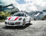 Автомобиль Porsche 911