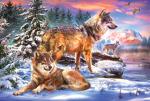 Волки на фоне зимних гор