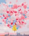 Девушка летит на воздушных шарах