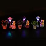 LADECOR Сувенир в виде мишки с фонариком LED, 14,5х14,5х6,5 см, пластик, 4 цвета